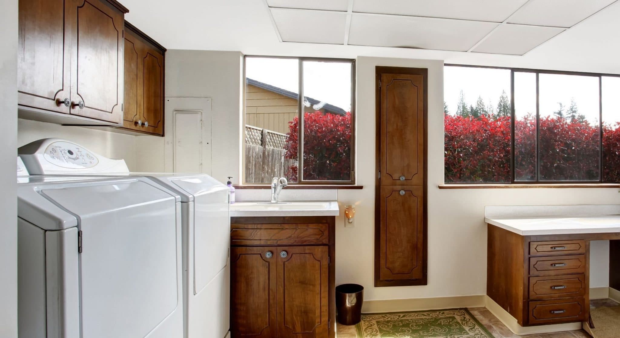 Small laundry room ideas with top loading washer