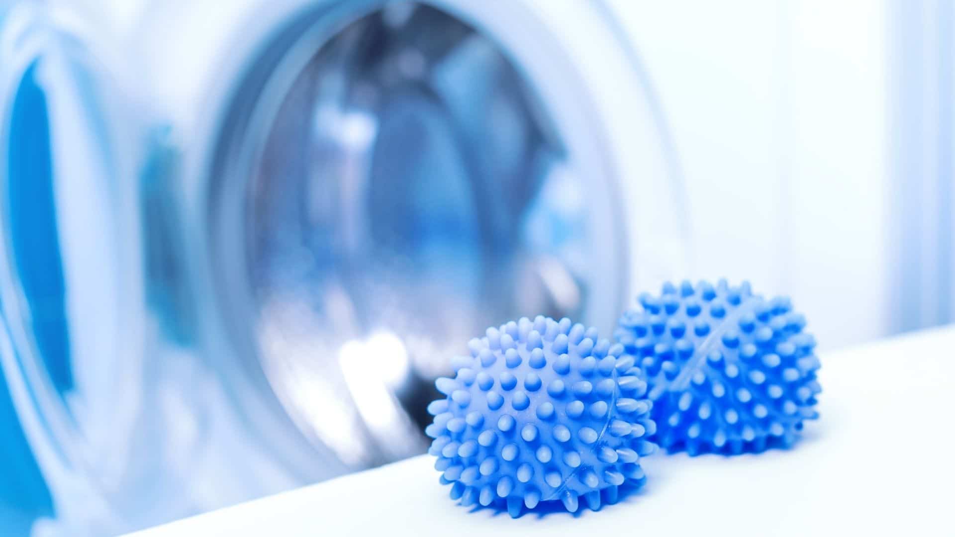 Can tennis balls improve front load washer's performance?
